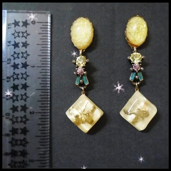 Vintage Butterfly Dangle Earrings Made With Lucite, One of a Kind - Picture 2 of 9
